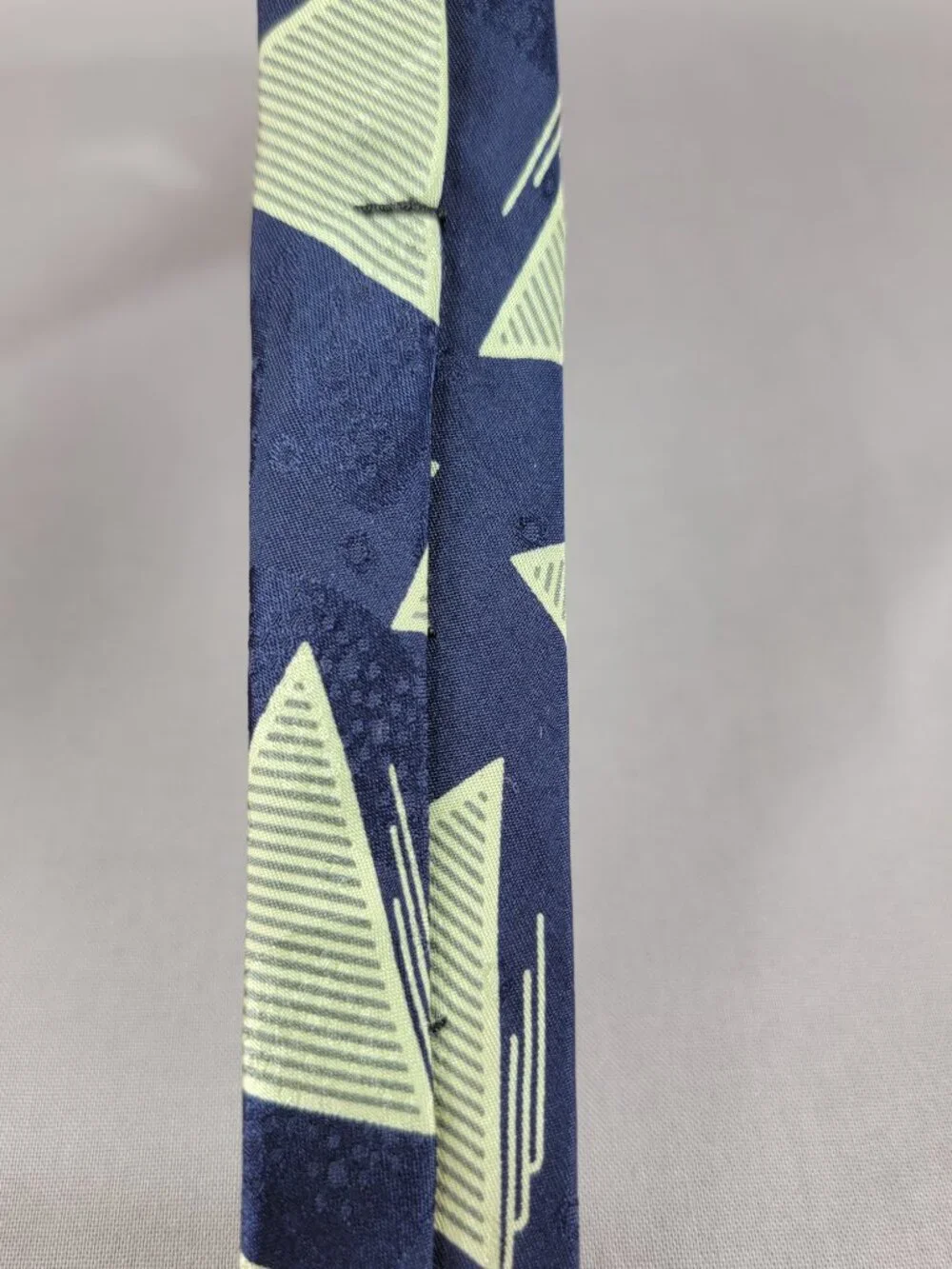 Vtg Robert Talbott Best of Class Silk Necktie Tie Mens Navy Green Geometric USA